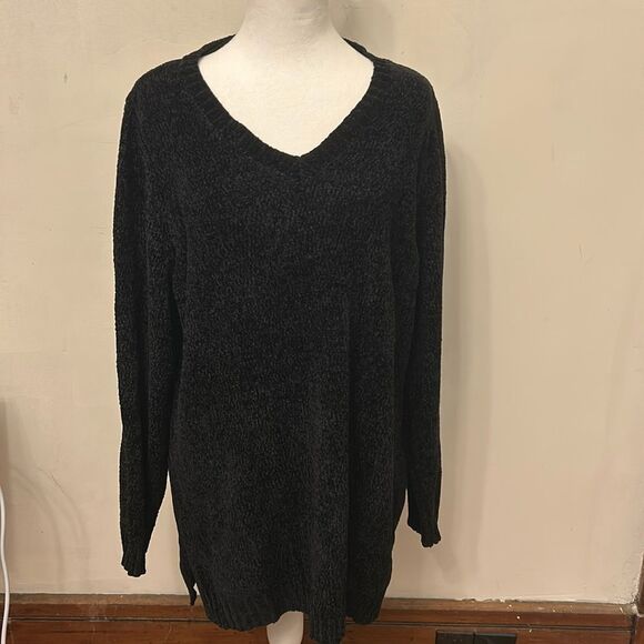Karen Scott deep black long sleeve V neckline sweater Size 1X New - Picture 1 of 10